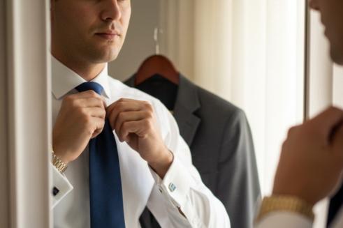 Tailoring hands